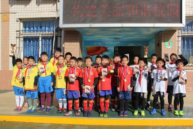 张镇麟的康复之路：能否助力上海男篮卫冕？